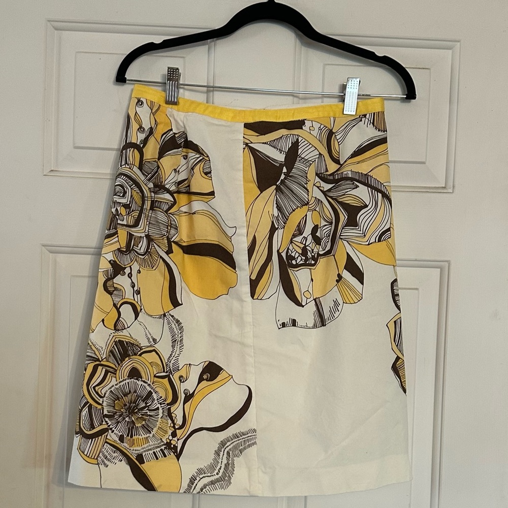 Ann Taylor LOFT A-Line Skirt Size‎ 2 Floral Brown Yellow White Side Zipper